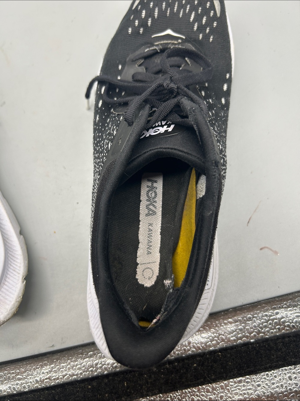 Hoka Kawana Running Shoes 9.5B - Picture 9 of 9